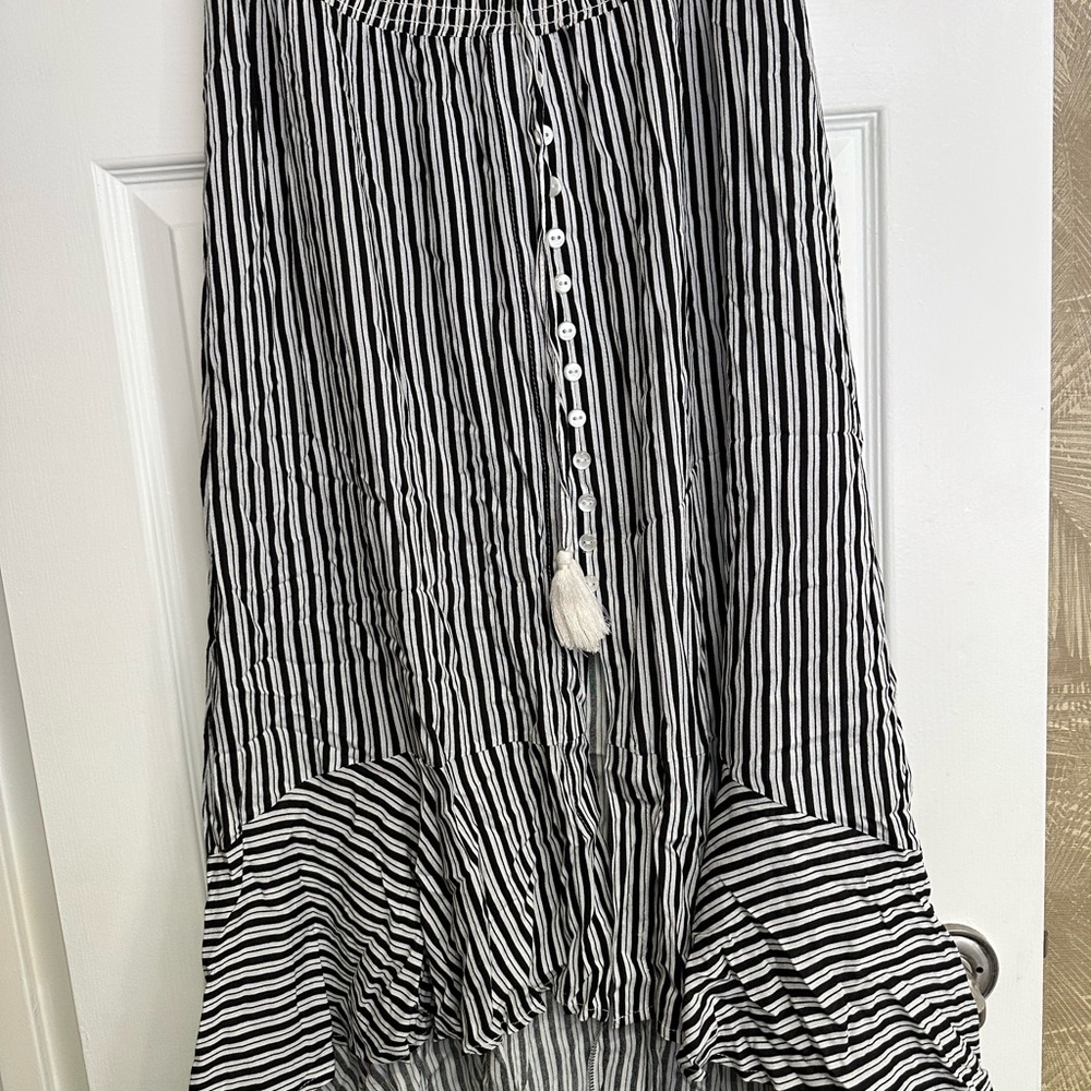 PP Pink Laundry:  Elegant Black and White Striped High-Low Skirt, Medium